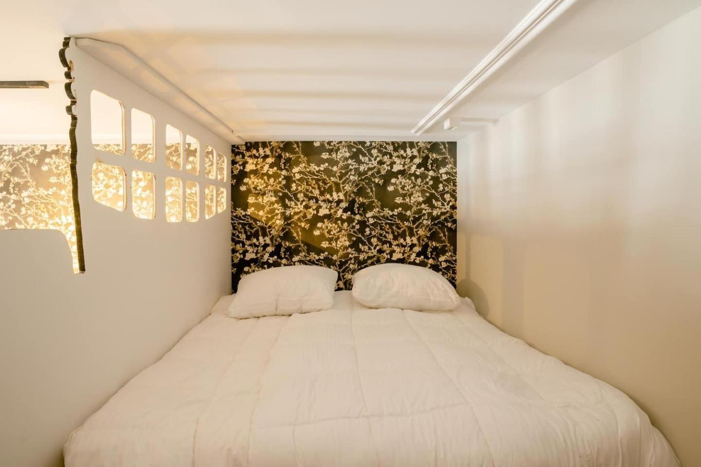 Child Favorite Coach House City Villa Tilburg Exterior photo